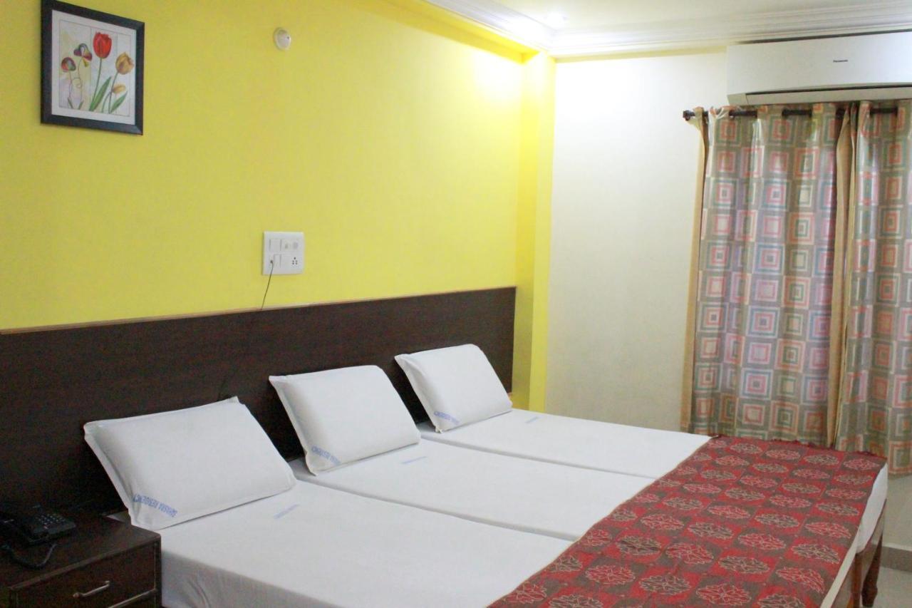 Hotel Sahasra Residency Tirupati Cameră foto